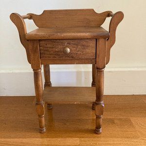 Addy's Washstand Pleasant Company | American Girl